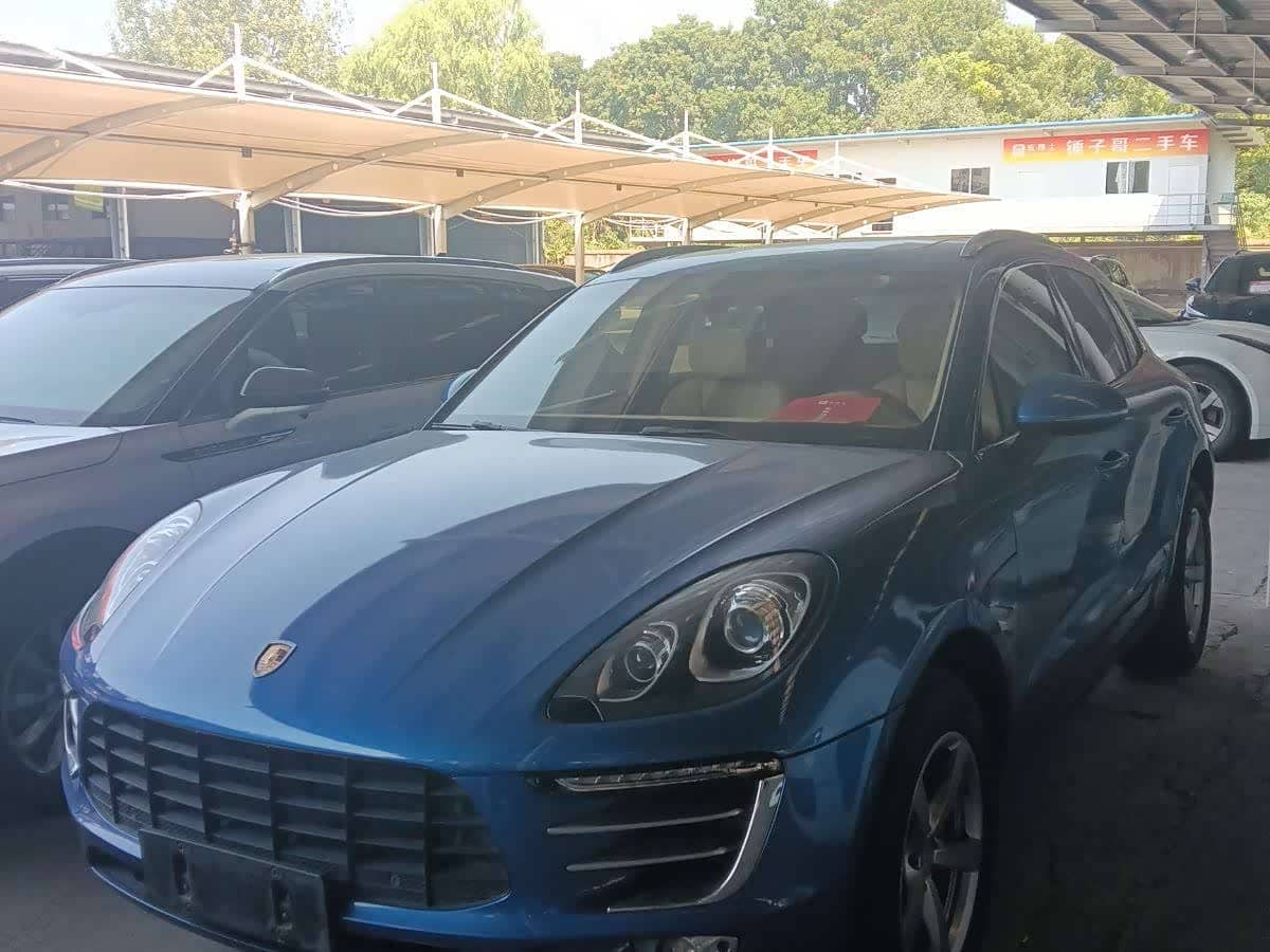 Porsche Macan