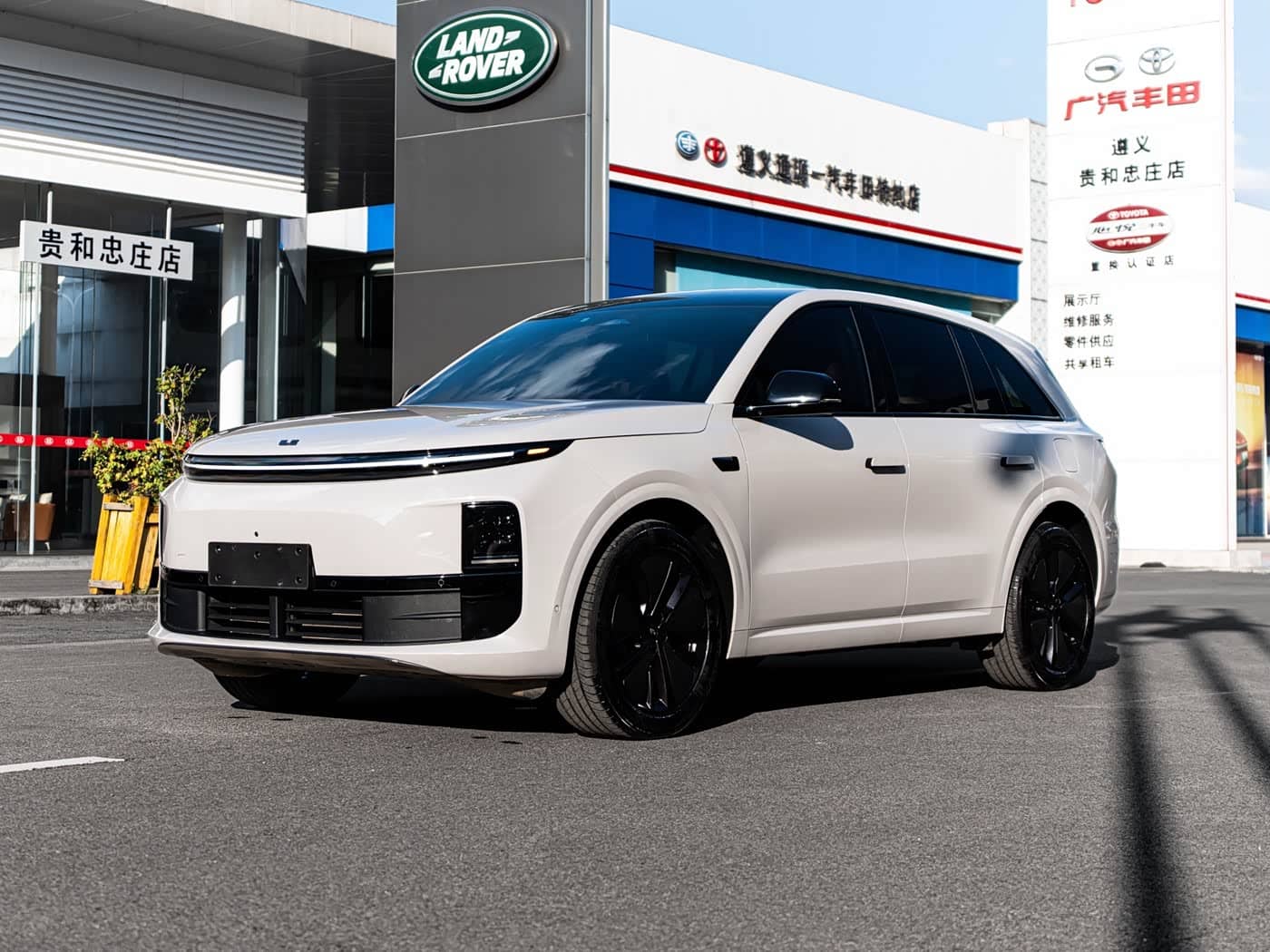 Li Auto L6