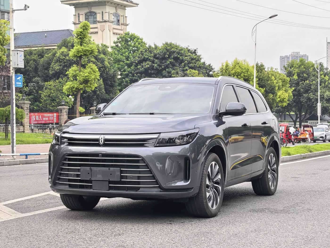AITO Wenjie AITO M7