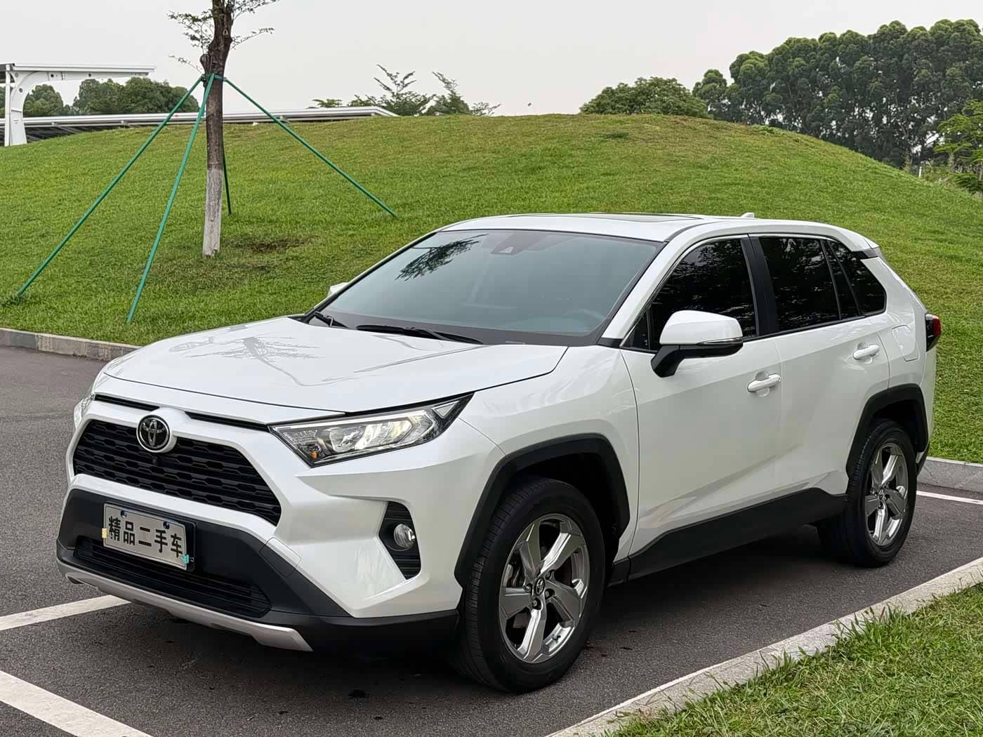 Toyota RAV4 Rongfang