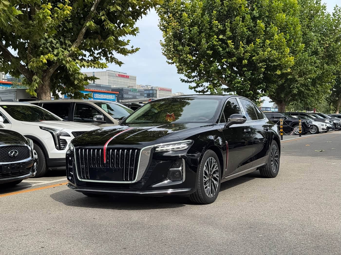Hongqi H5