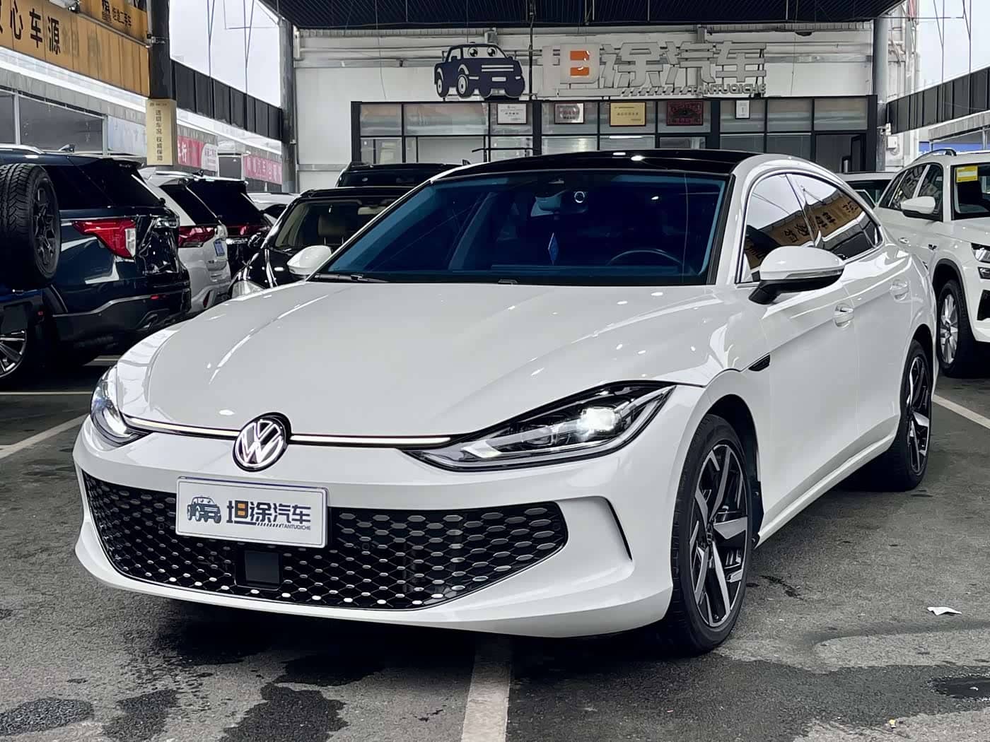 Volkswagen Lamando