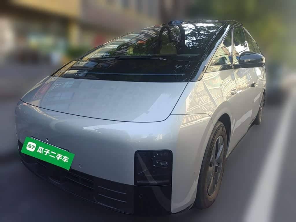 Li Auto MEGA