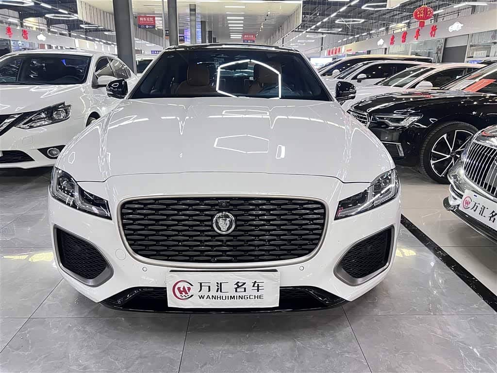 Jaguar XFL