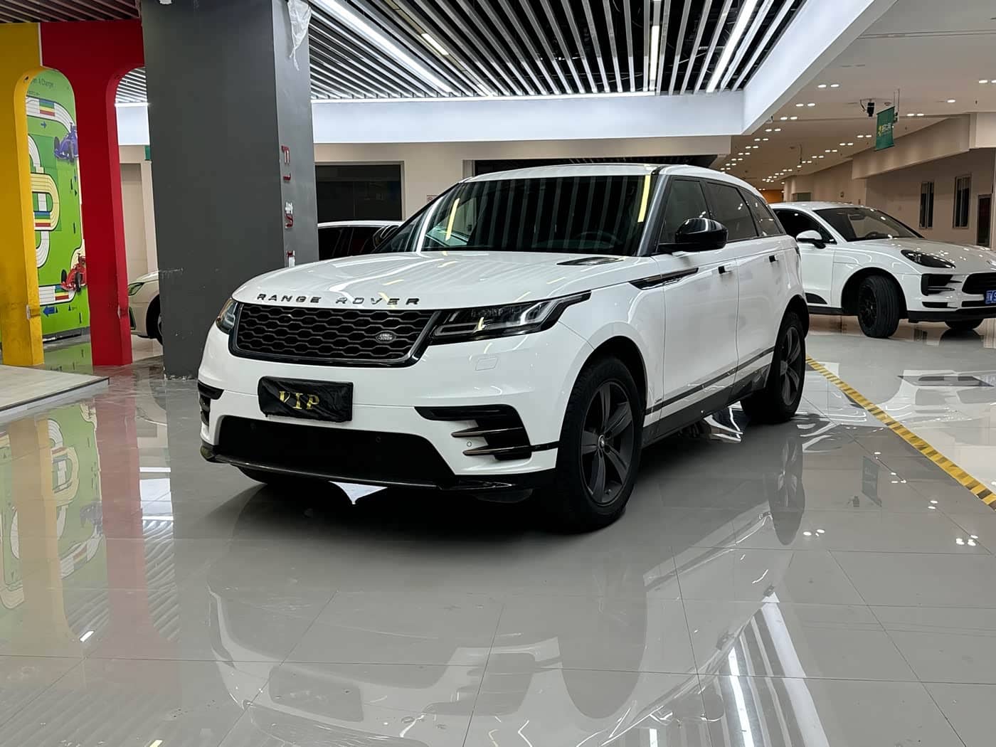 Land Rover Range Rover Velar