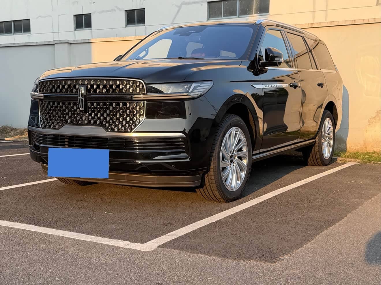 Lincoln Navigator