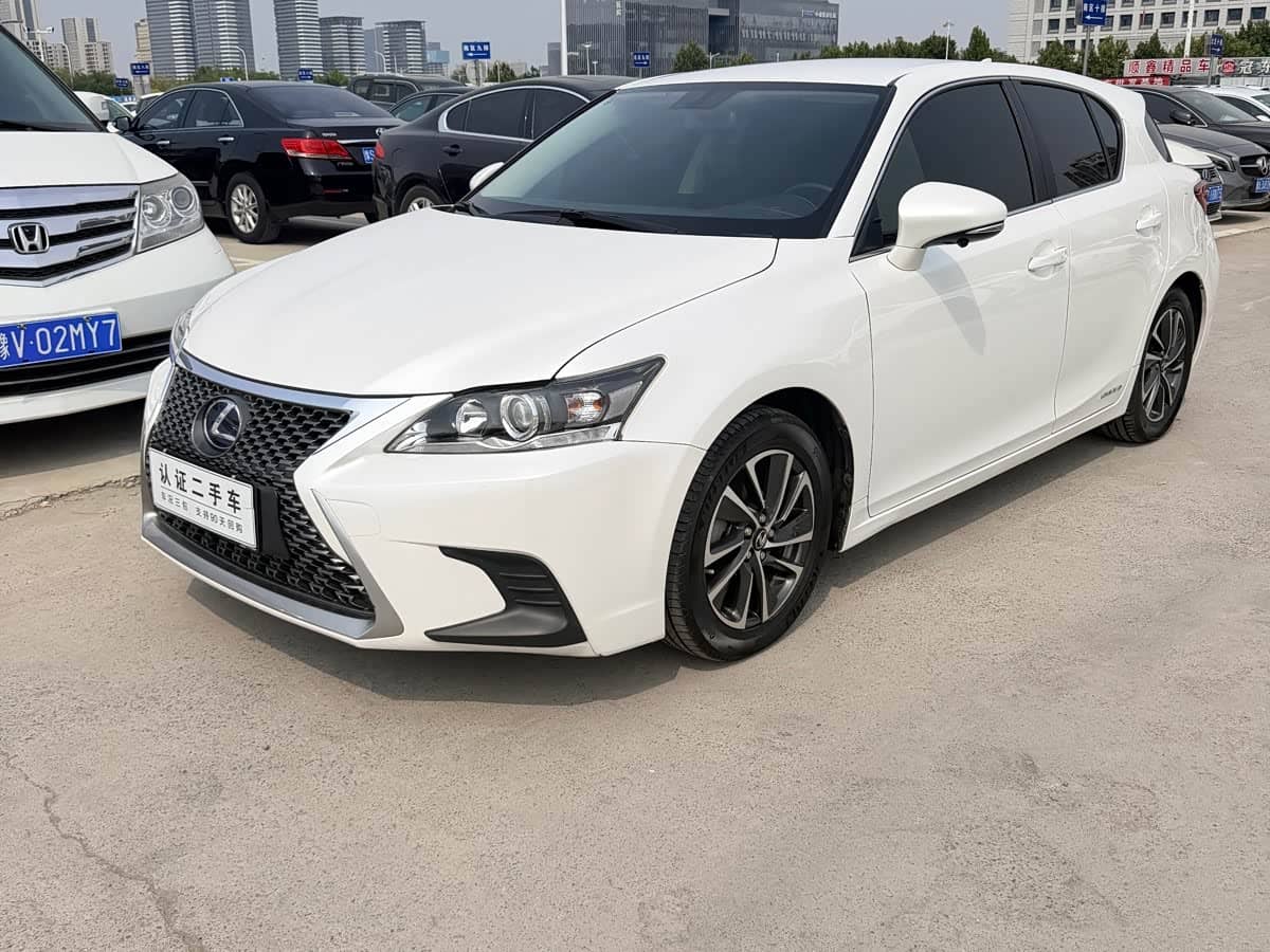 Lexus CT