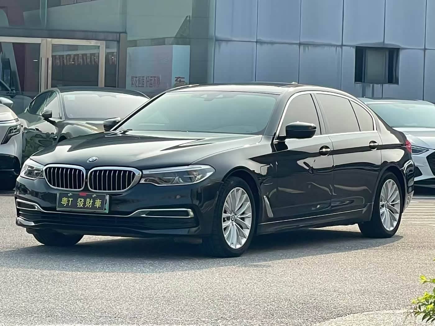 BMW 5 Series New Energy