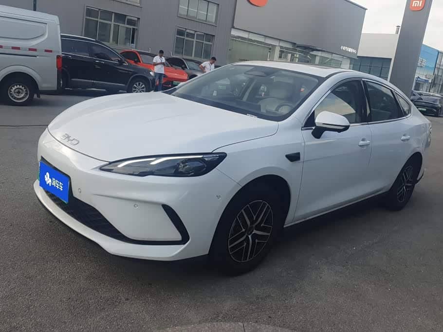 BYD Hai Bao 05 DM-i
