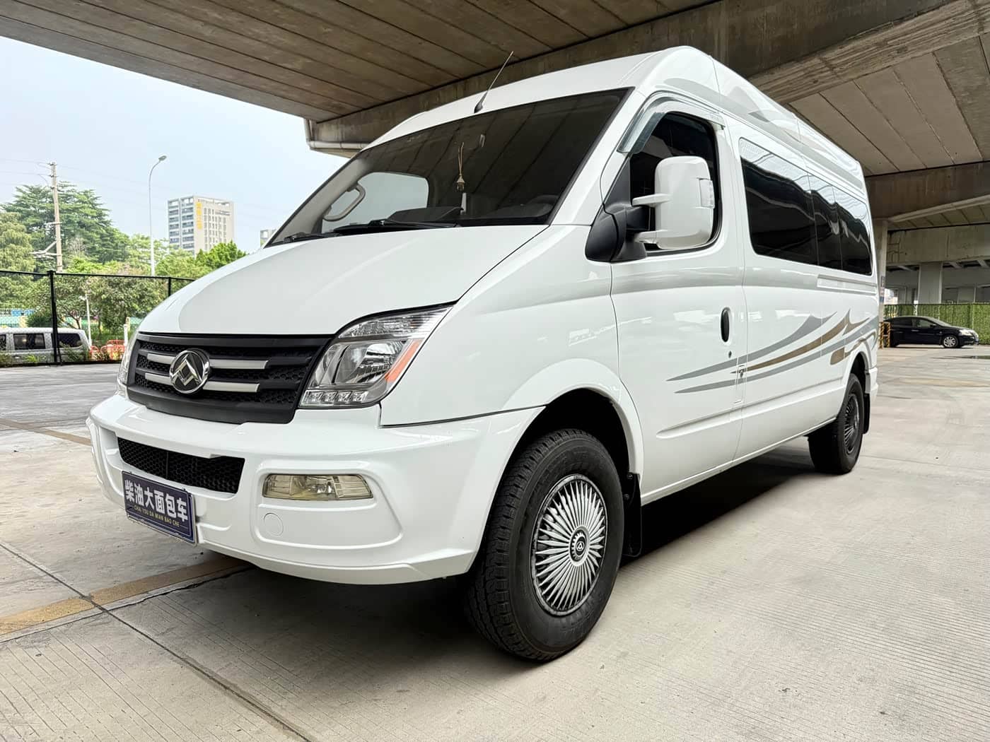 SAIC Maxus Xintu V80