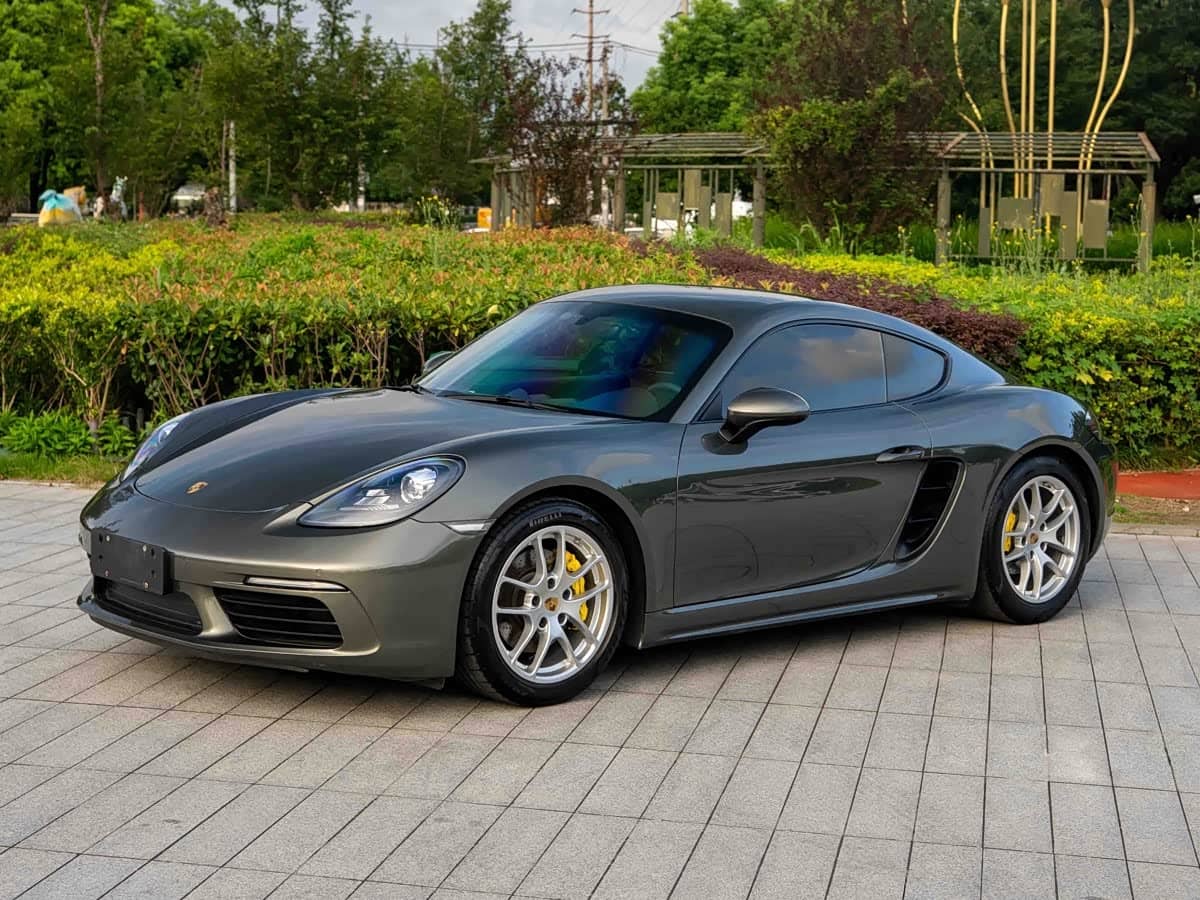 Porsche 718
