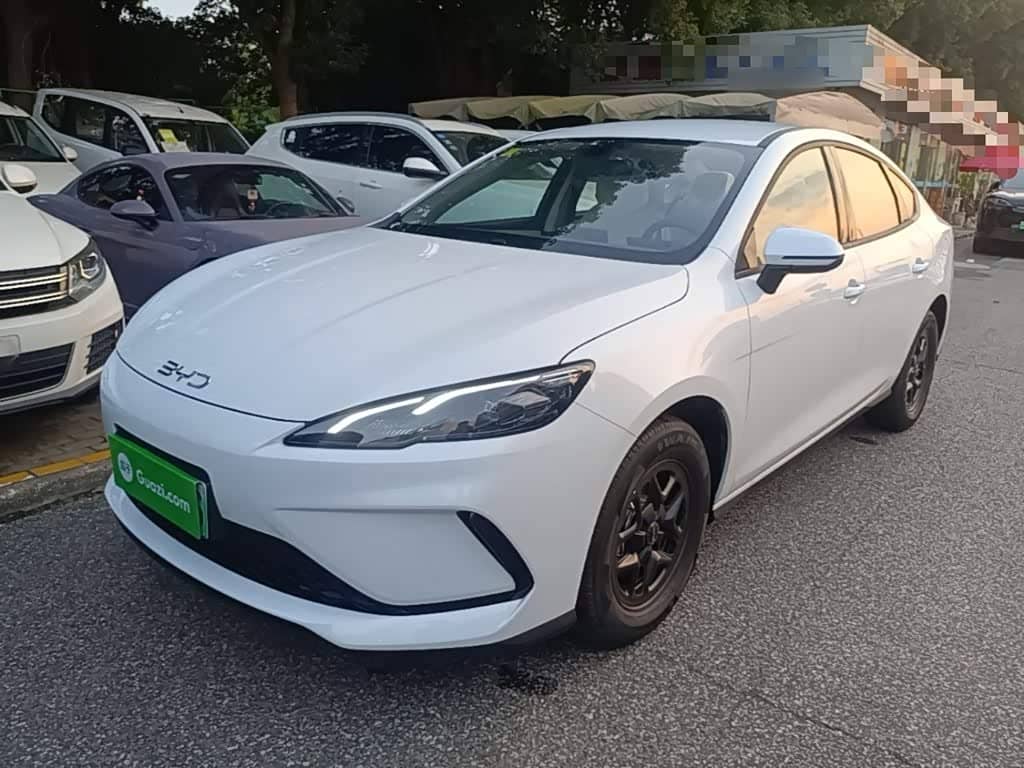 BYD Hai Bao 05 DM-i