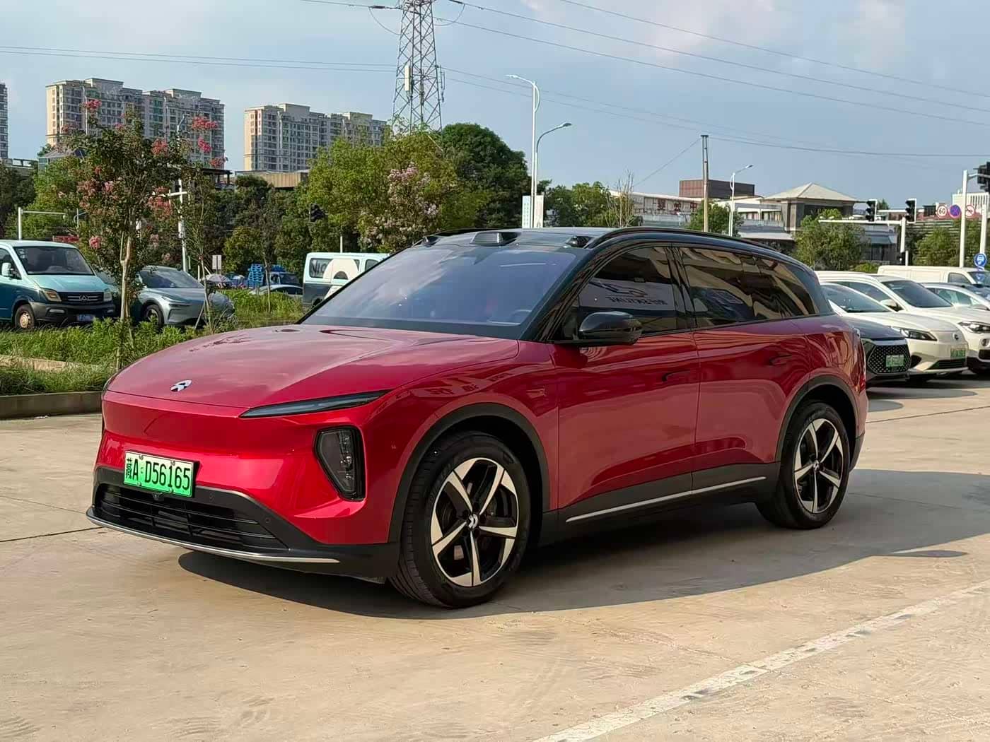 NIO ES6