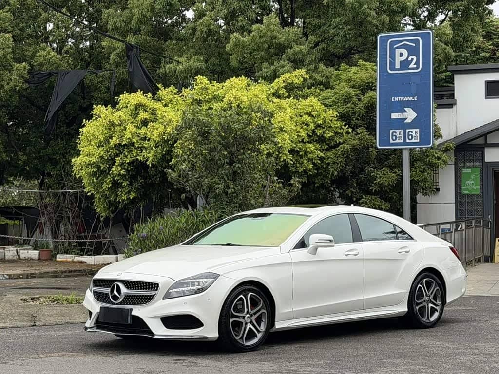 Mercedes-Benz CLS