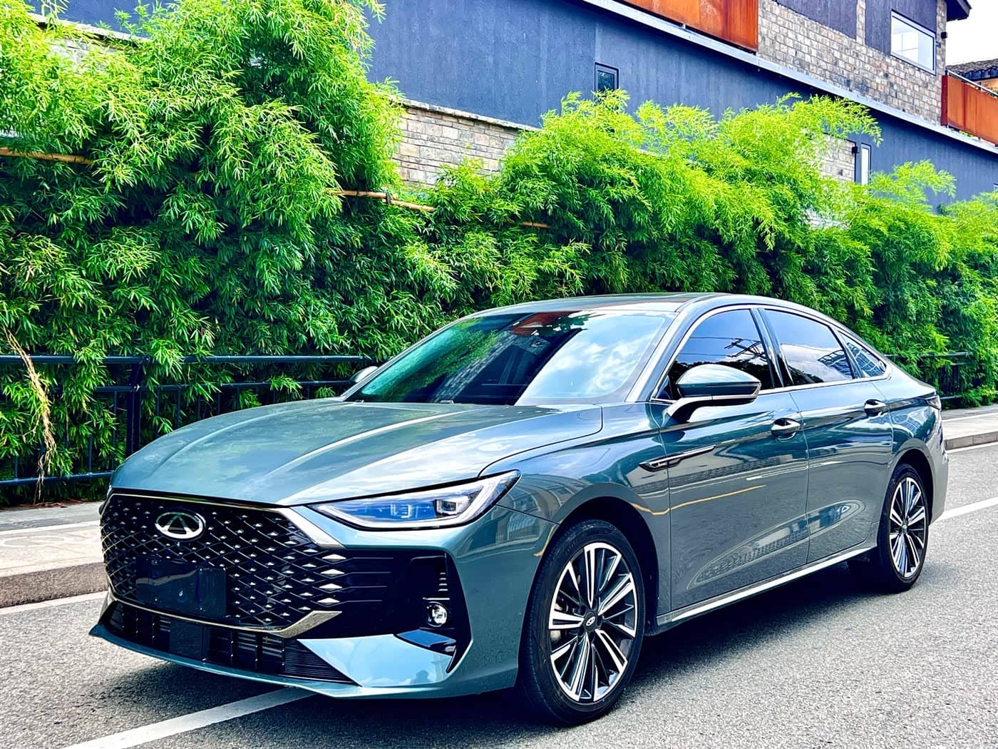 Chery Arrizo 8 PRO