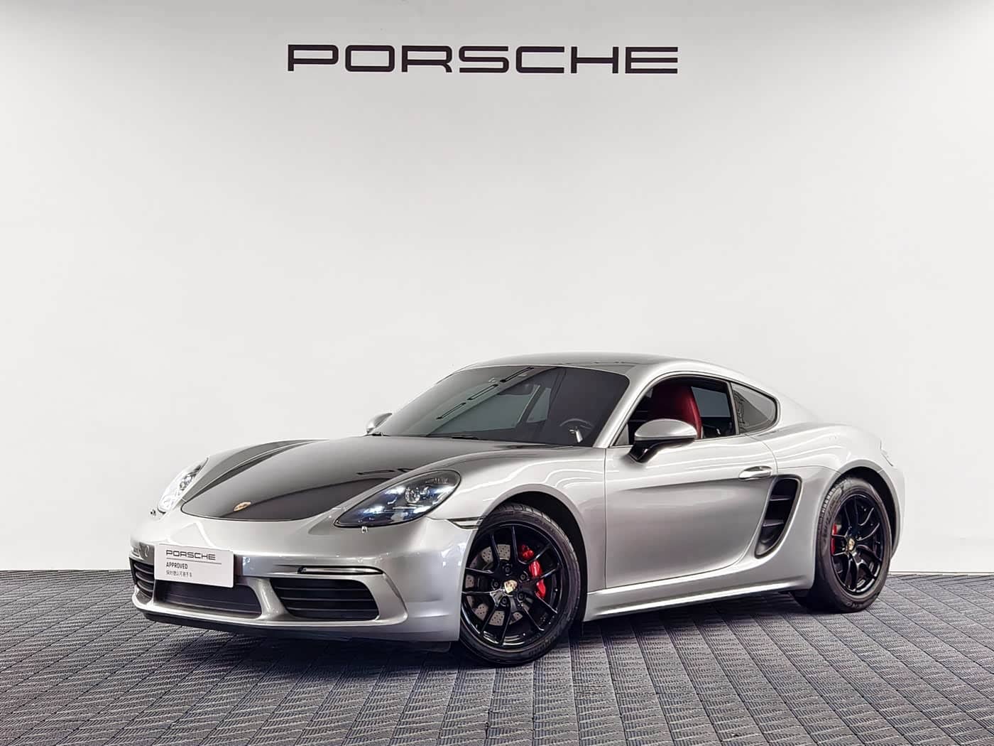 Porsche 718