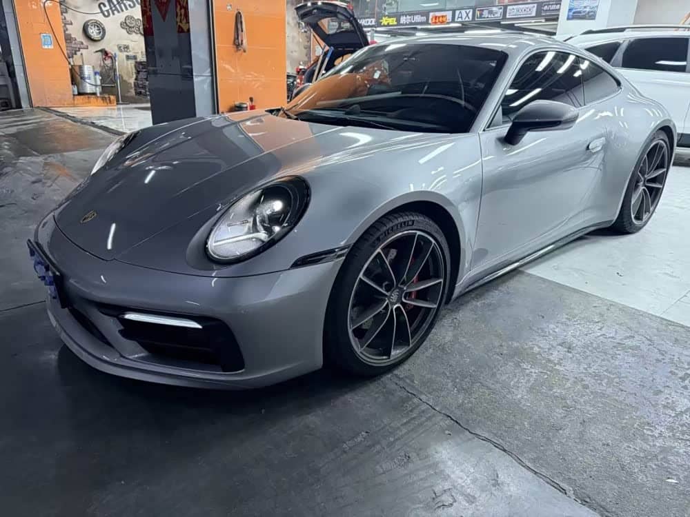 Porsche 911