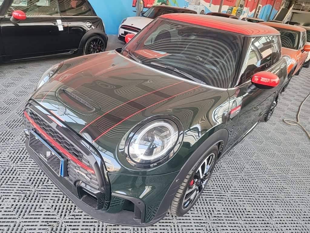 MINI JCW