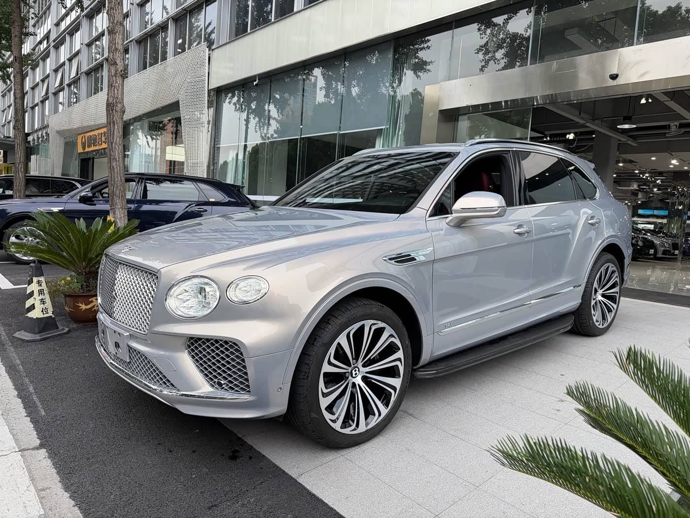 Bentley Bentayga