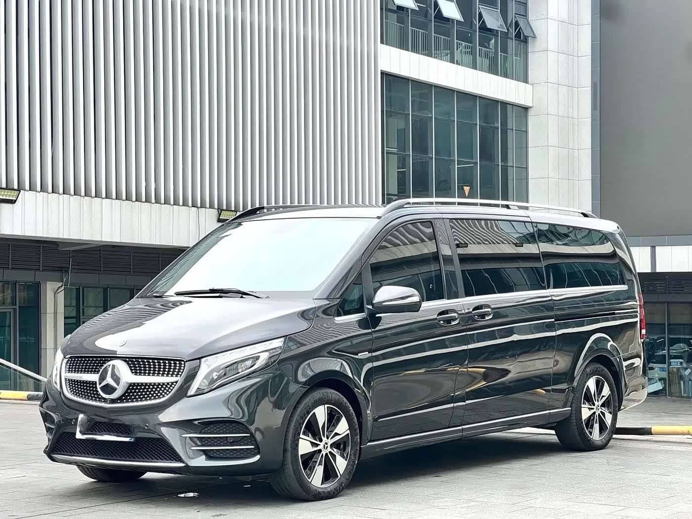 Mercedes-Benz V-Class
