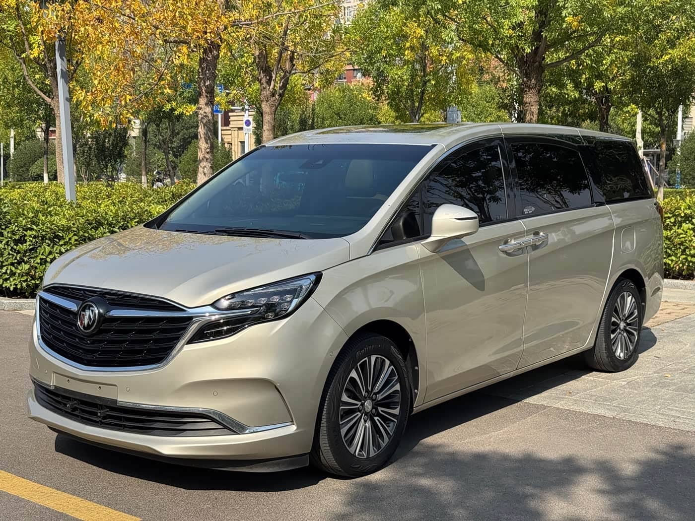 Buick GL8