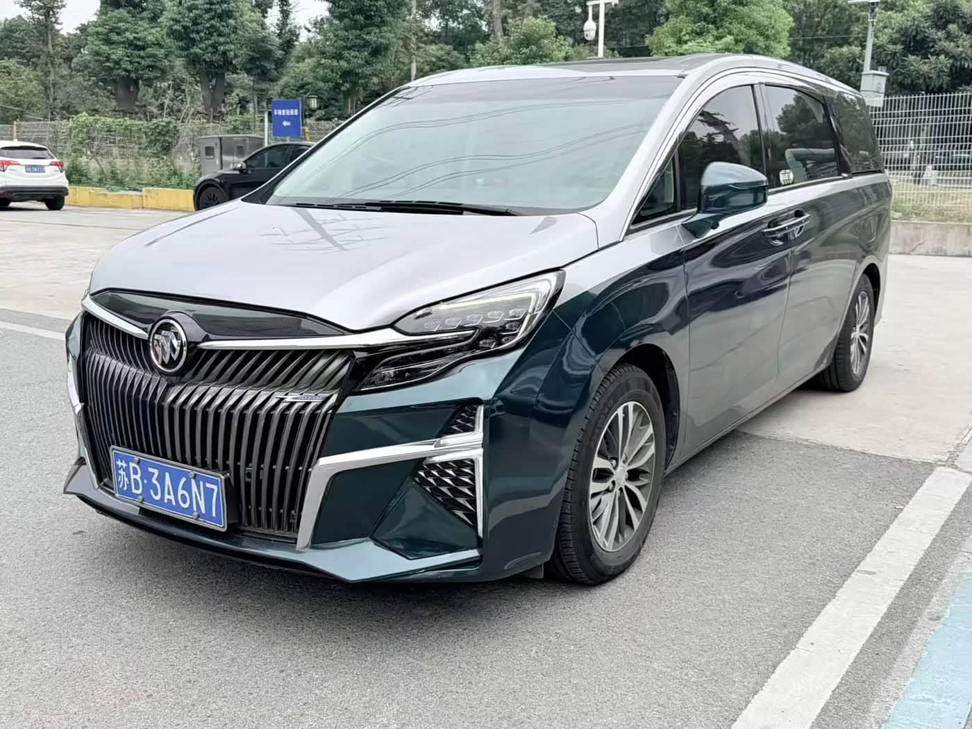 Buick GL8