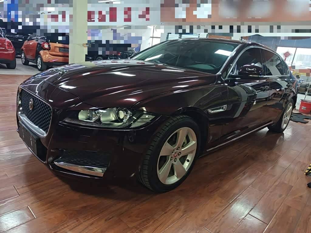 Jaguar XFL