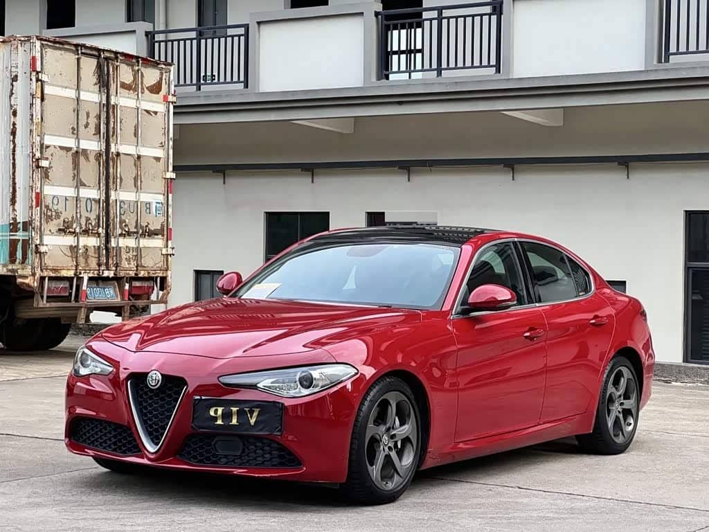Alfa Romeo Giulia