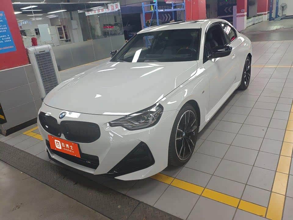BMW M240i