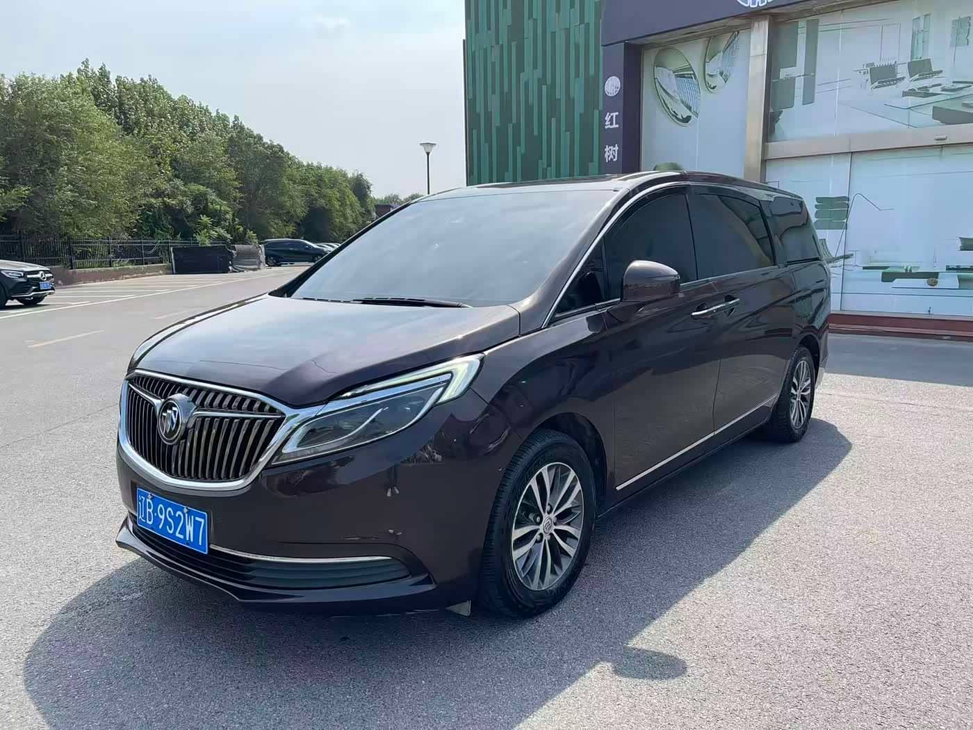 Buick GL8