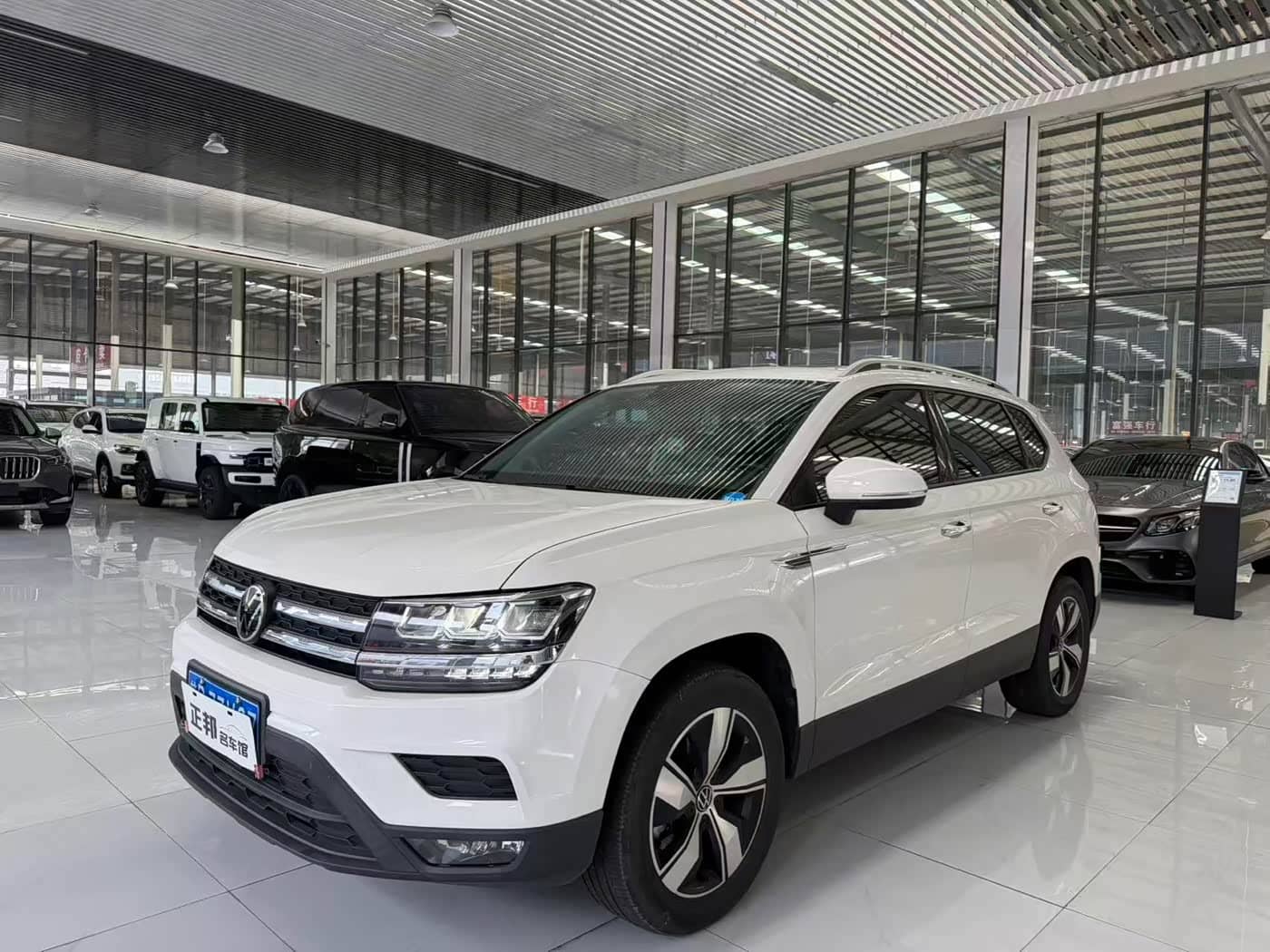 Volkswagen Tharu