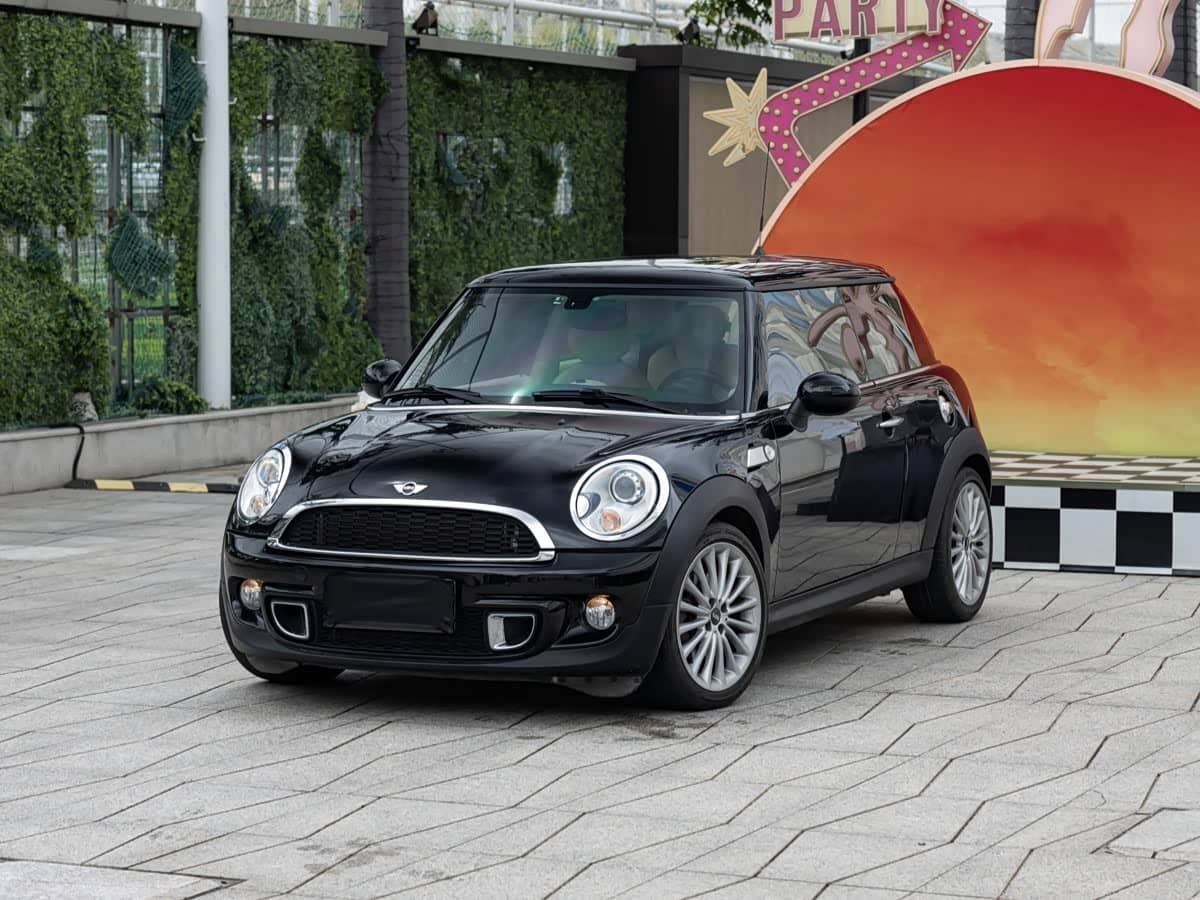 MINI MINI