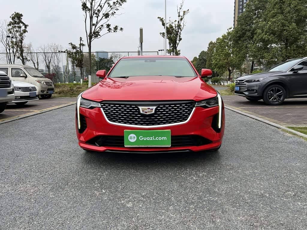 Cadillac CT4