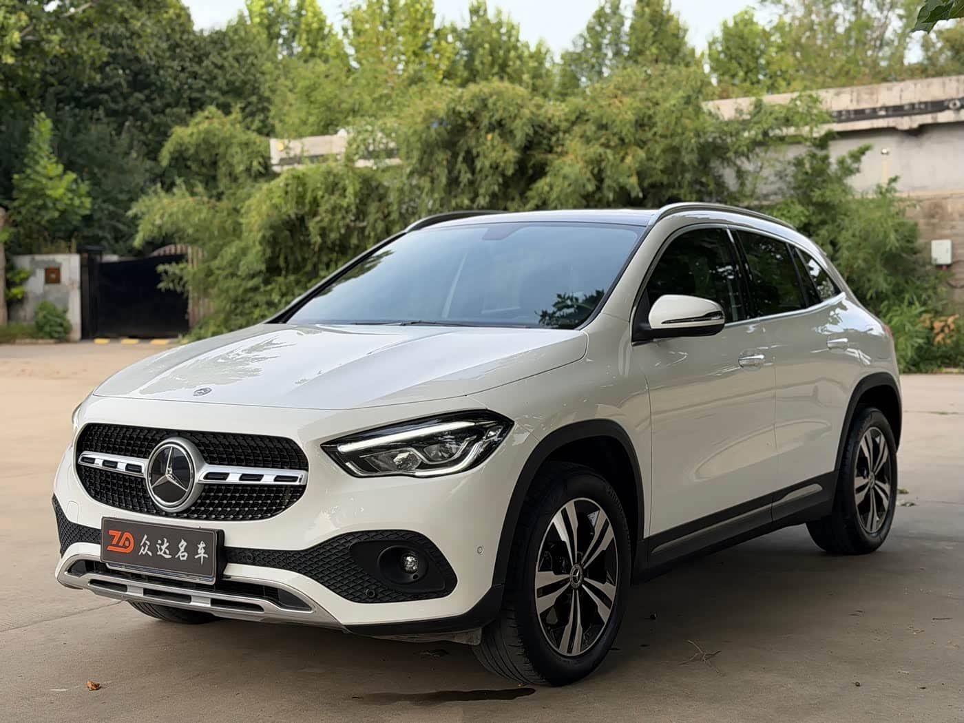 Mercedes-Benz GLA