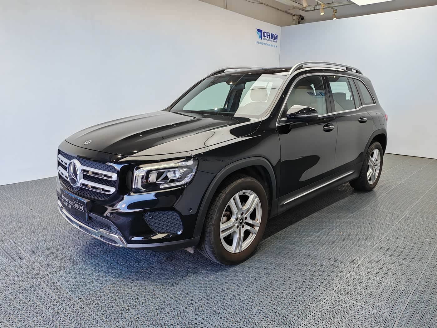 Mercedes-Benz GLB