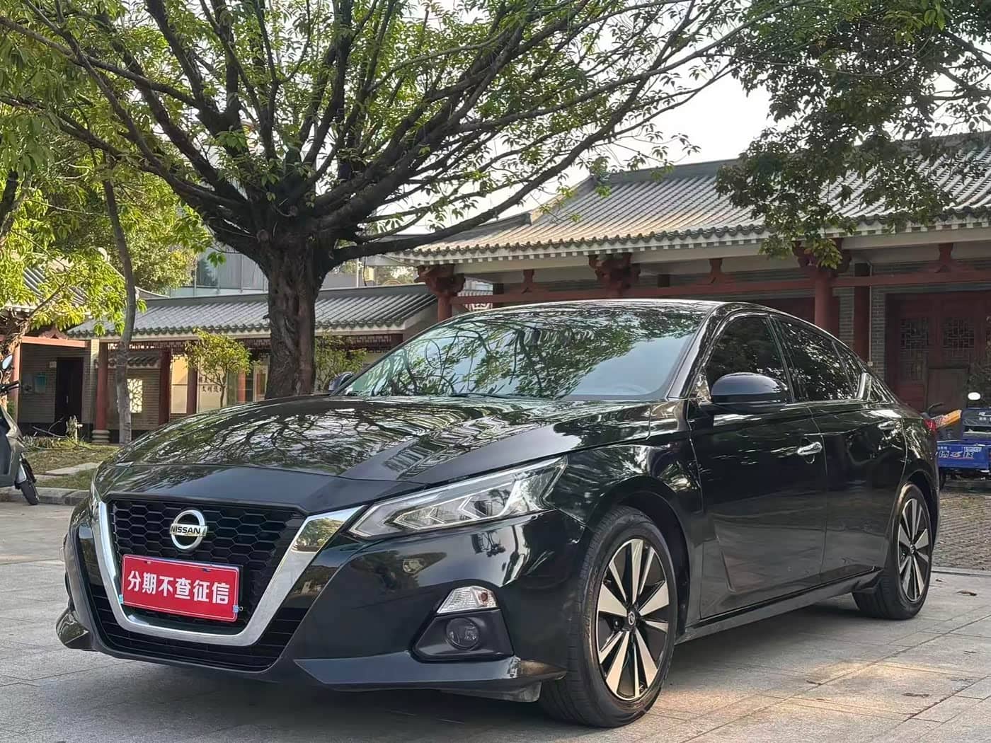 Nissan Teana