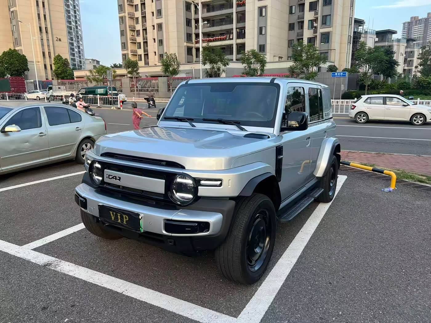 iCAR V23