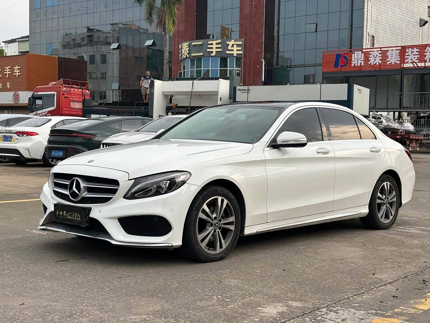 Mercedes-Benz C-Class