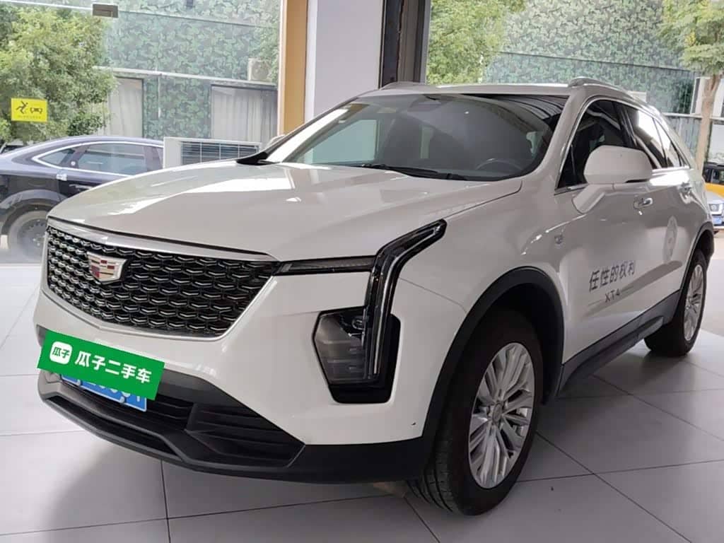 Cadillac XT4