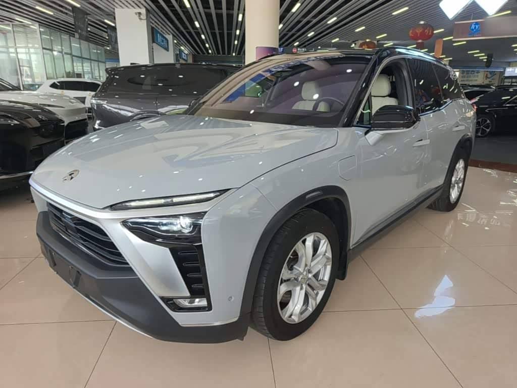 NIO ES8