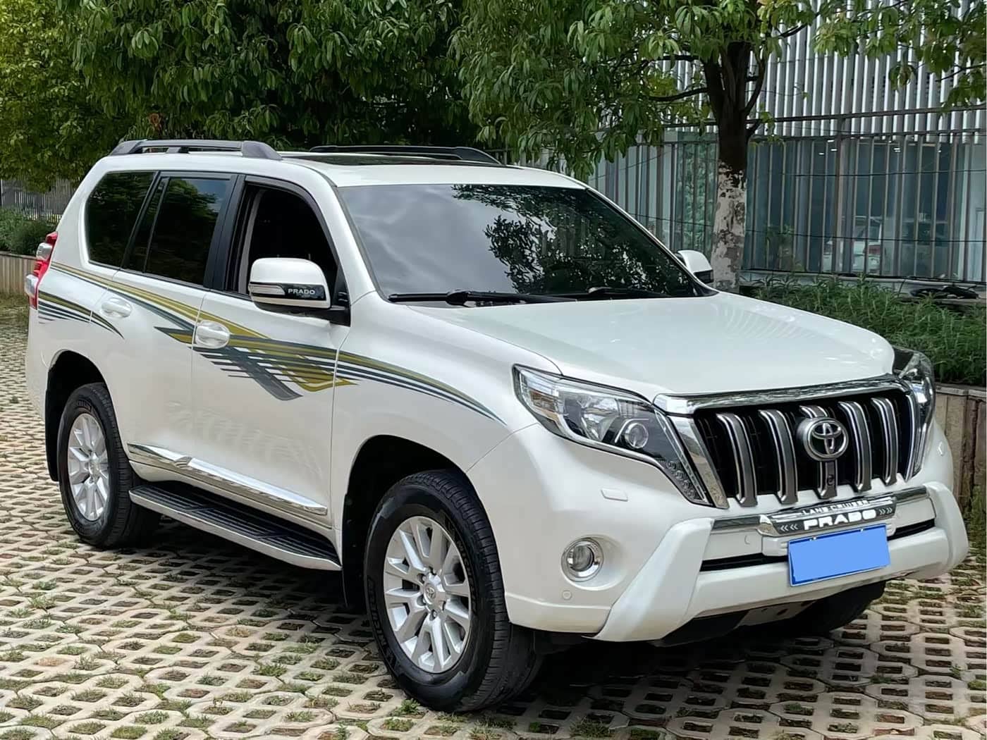 Toyota Prado