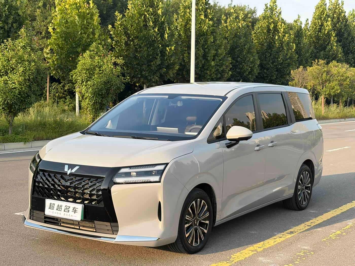 Wuling Motors Xingguang 730 New Energy