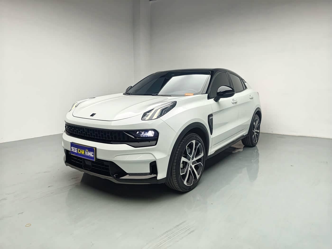 Lynk & Co 05