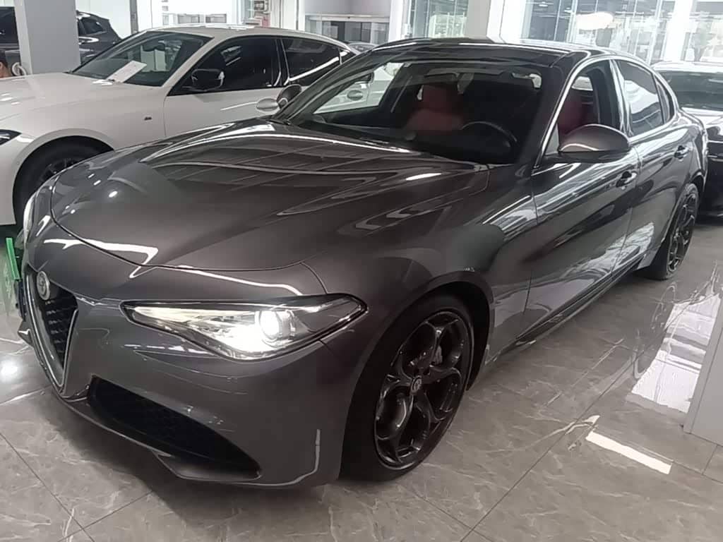 Alfa Romeo Giulia