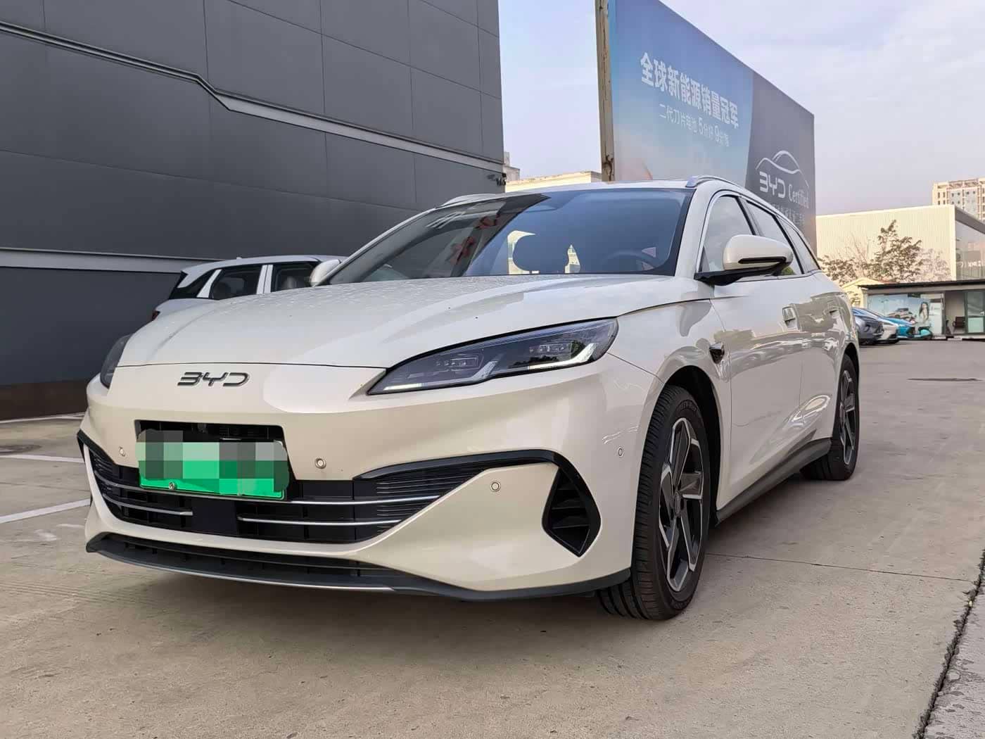 BYD Seal 06 DM-i Touring