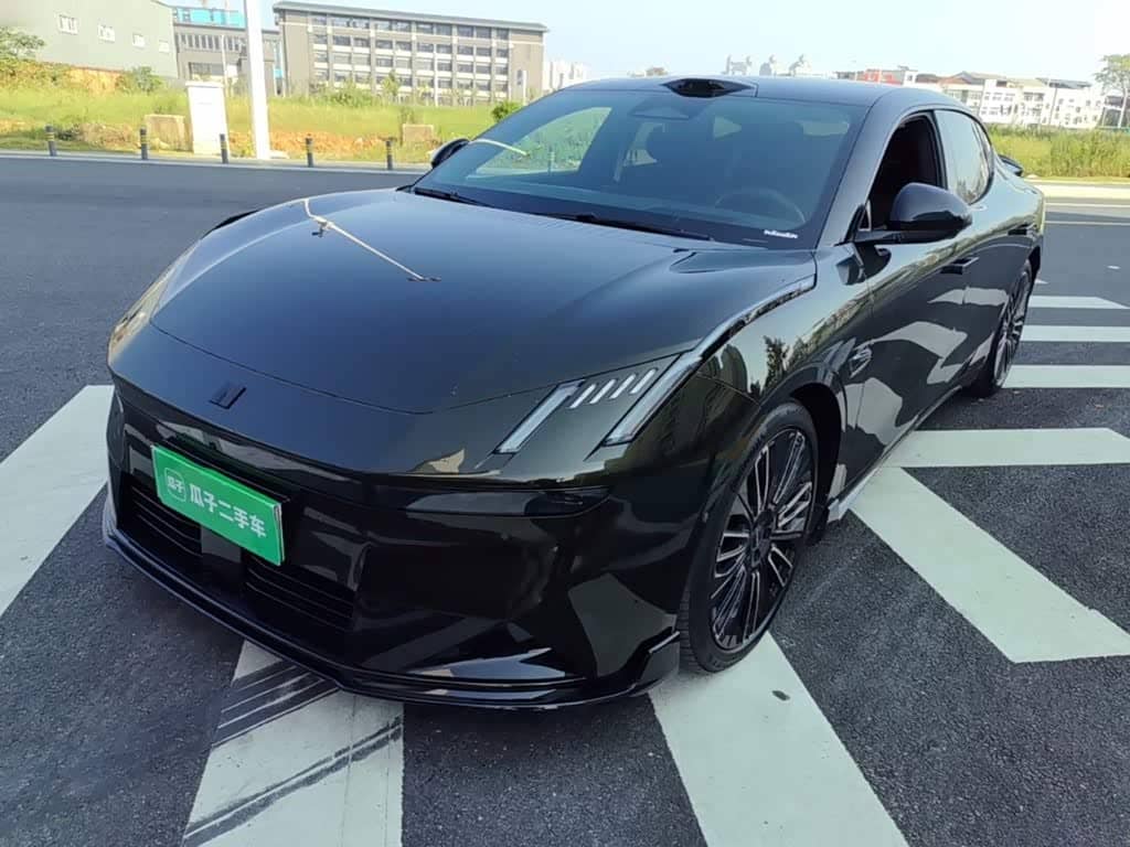 Lynk & Co 10 EM-P