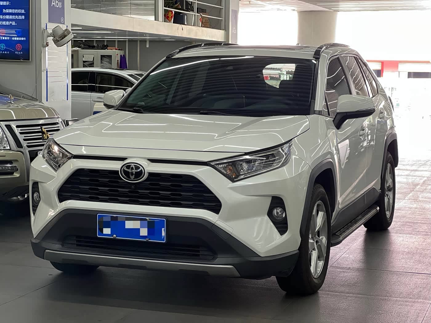 Toyota RAV4 Rongfang