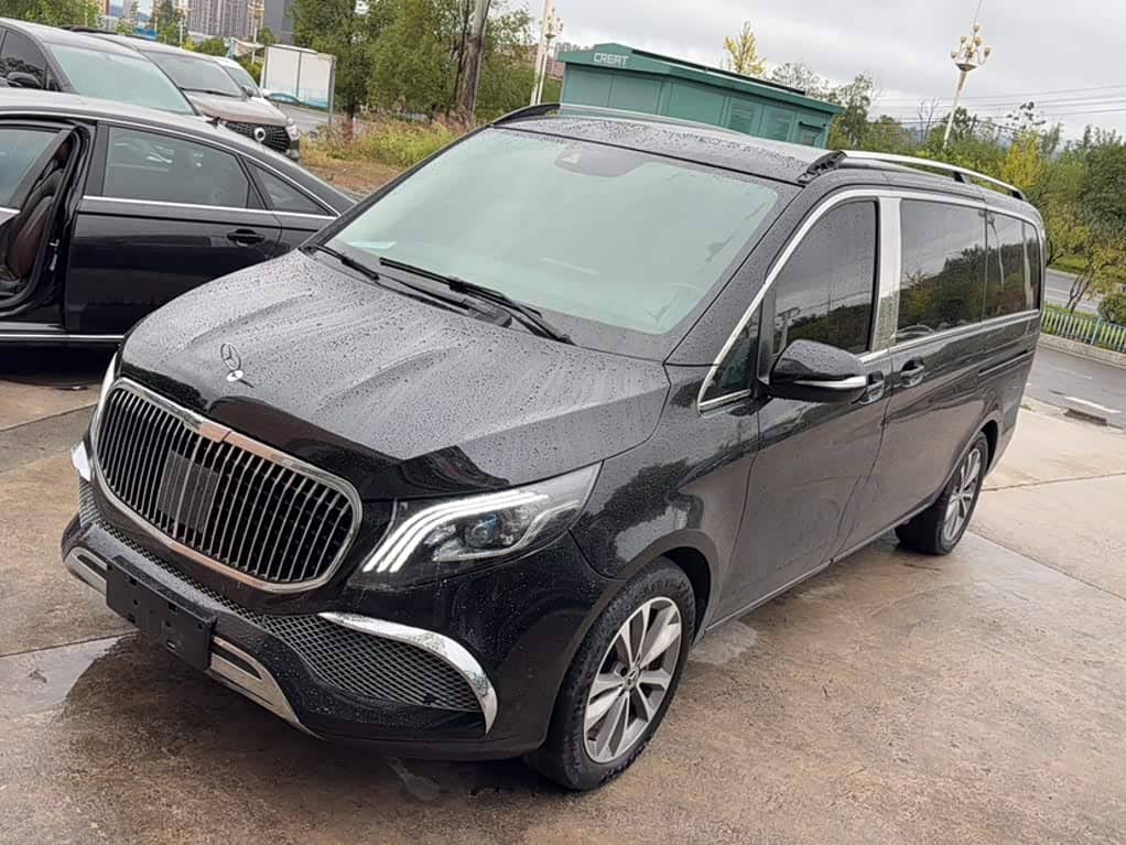 Mercedes-Benz V-Class