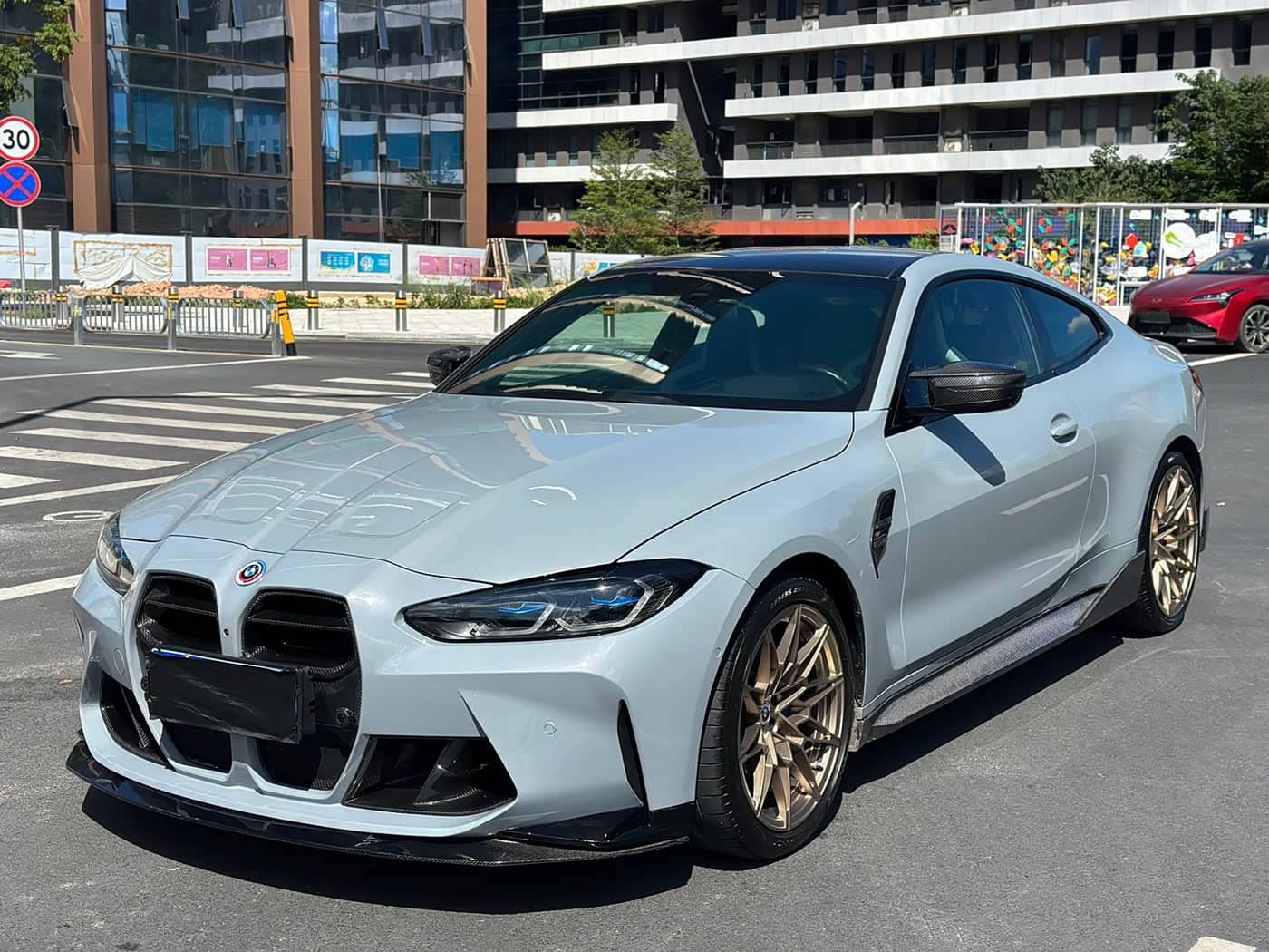 BMW M4