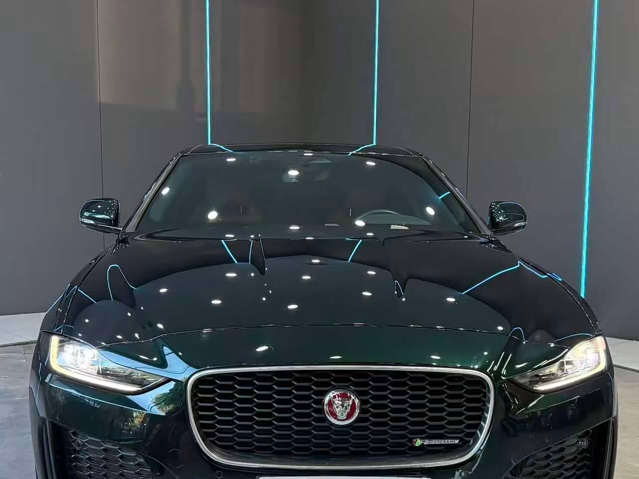 Jaguar XEL